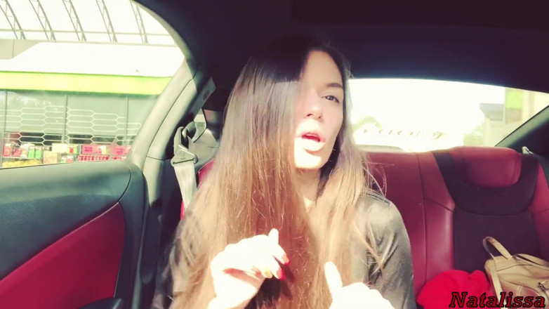 Natalissa: Sloppy blowjob and deepthroat in car