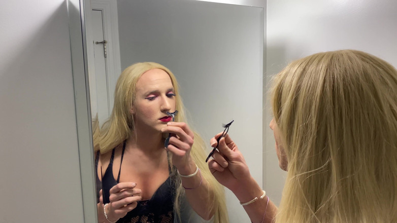 Sissy Bailey Wilde: Kompletní crossdressing transformace z muže na ženu