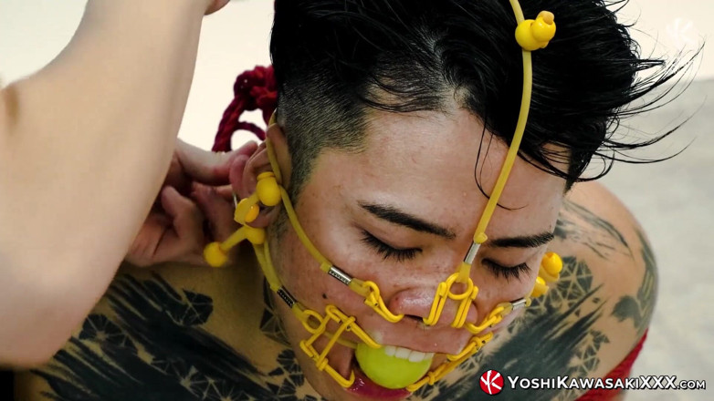 Yoshi Kawasaki XXX: Yoshikawasakixxx - Bound Yoshi Kawasaki Enjoys Extreme Shibari Session