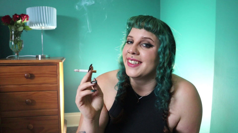 Goddess Kinx: Learn to Smoke