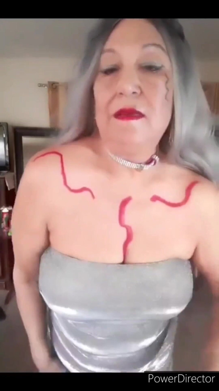 Zilah Luz: Il mio folle alter ego anche solo con la figa...