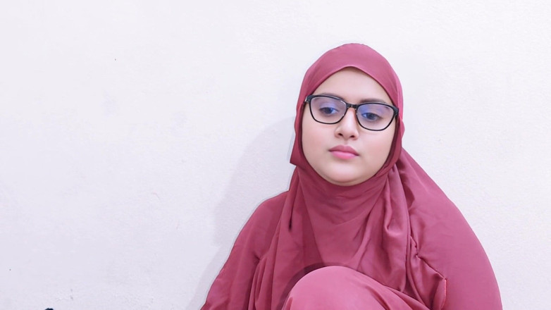 Your-Eshita: Hermosa profesora india de hijab bangla apenas folla con video...
