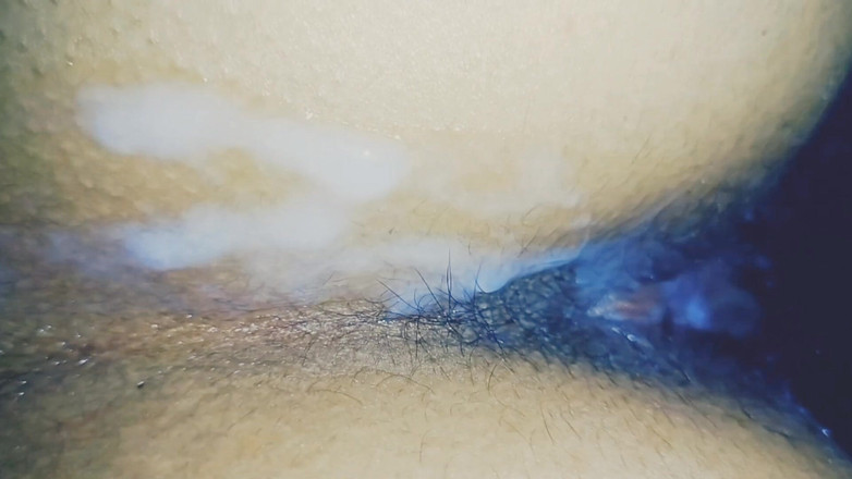 Hot Sis: Latika mengongkek pepek gaya doggy dengan zakar besar