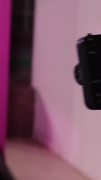 BTS -bilder av Adria Raes hardcore BDSM -knull