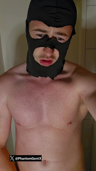 PhantomGentX: Phantomgentx - gay lagi asik muasin memeknya sendirian sambil ngomong jorok