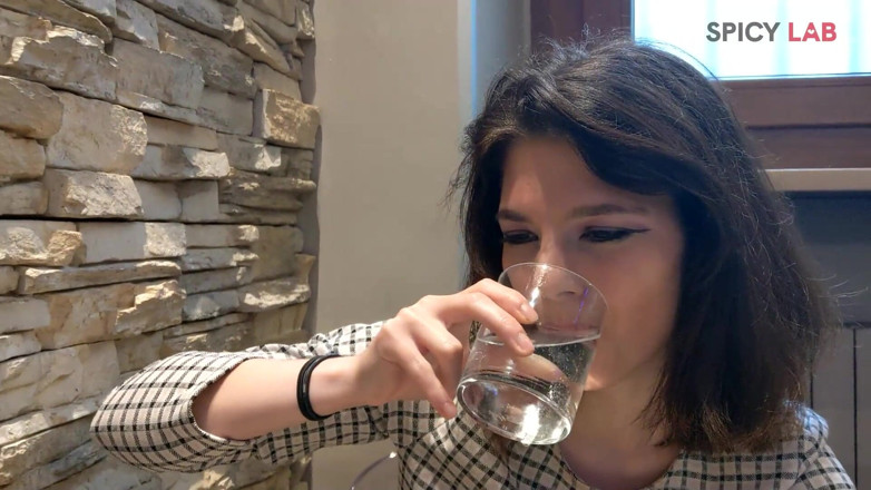 Spicy Lab Production: Sesso molto duro, anale e pompini con troia calda sara...