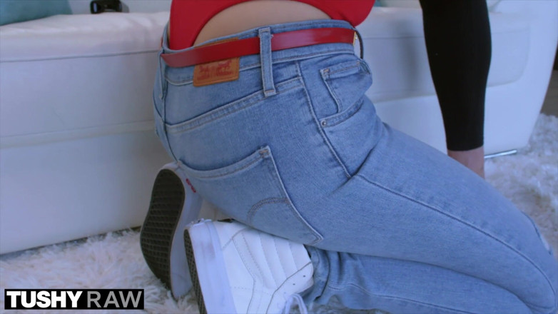 Tushyraw: TUSHYRAW anal addicted Asian wants it now