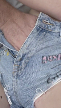 21 Sextreme - 性感青少年坎迪斯·德梅尔扎为邻居爷爷口交并与爷爷发生关系
