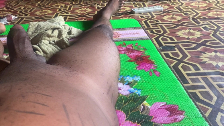Nelly Nacy: 暑い午後の大物のセックス