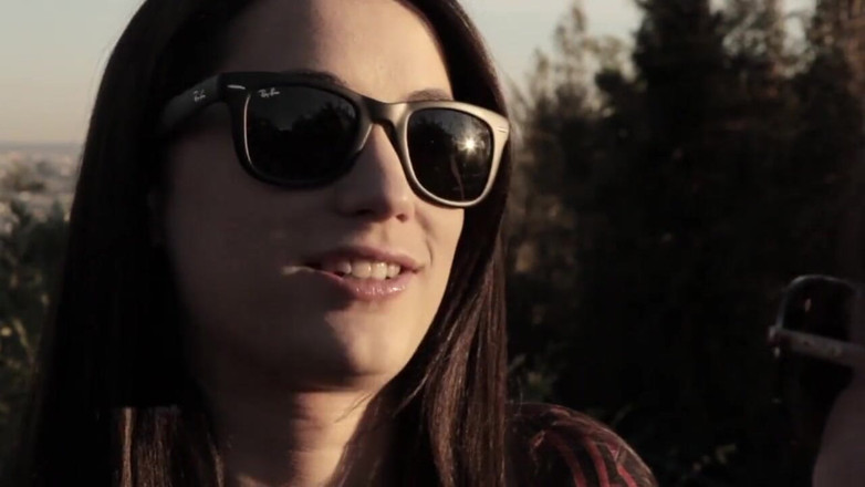 Lesbian Illusion: Young lesbians have hot moments