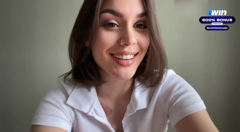 Good_view: セクシーな女の子は彼女の友人に彼女の元ボーイフレンドのためのビデオで彼女をファックするように頼みました