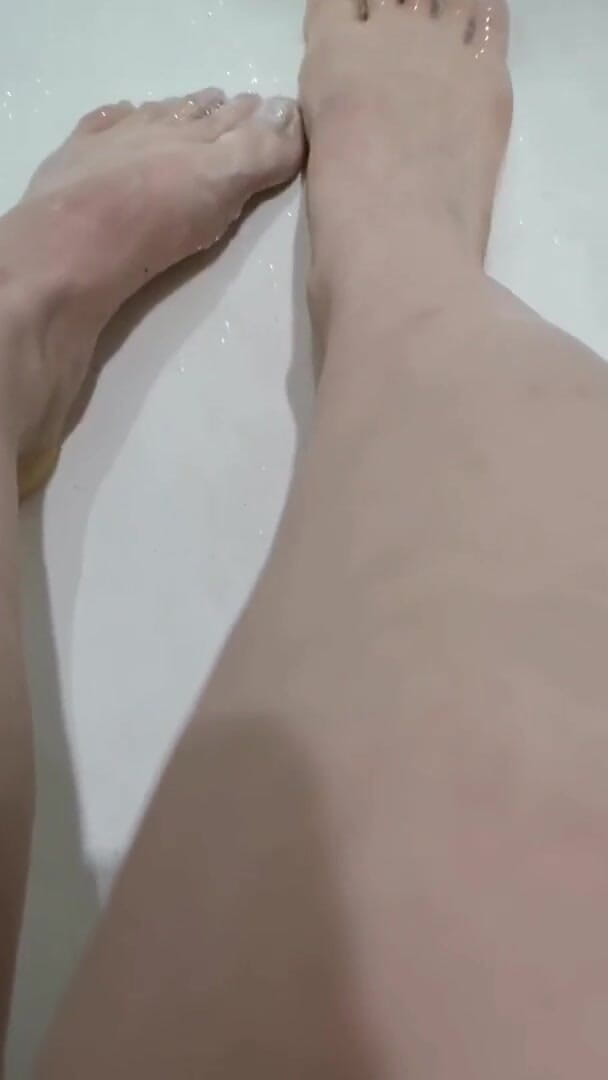 Erotic college: My fingers is so happy when have many cum
