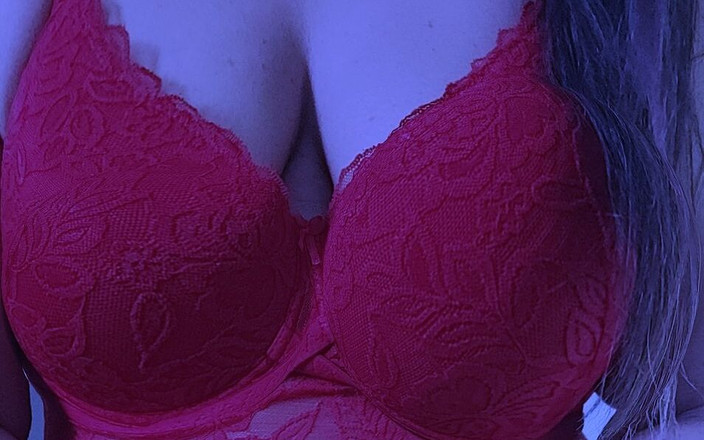 Ashique: 裸体手势（第1部分）热辣的脱衣舞让你感觉更好。