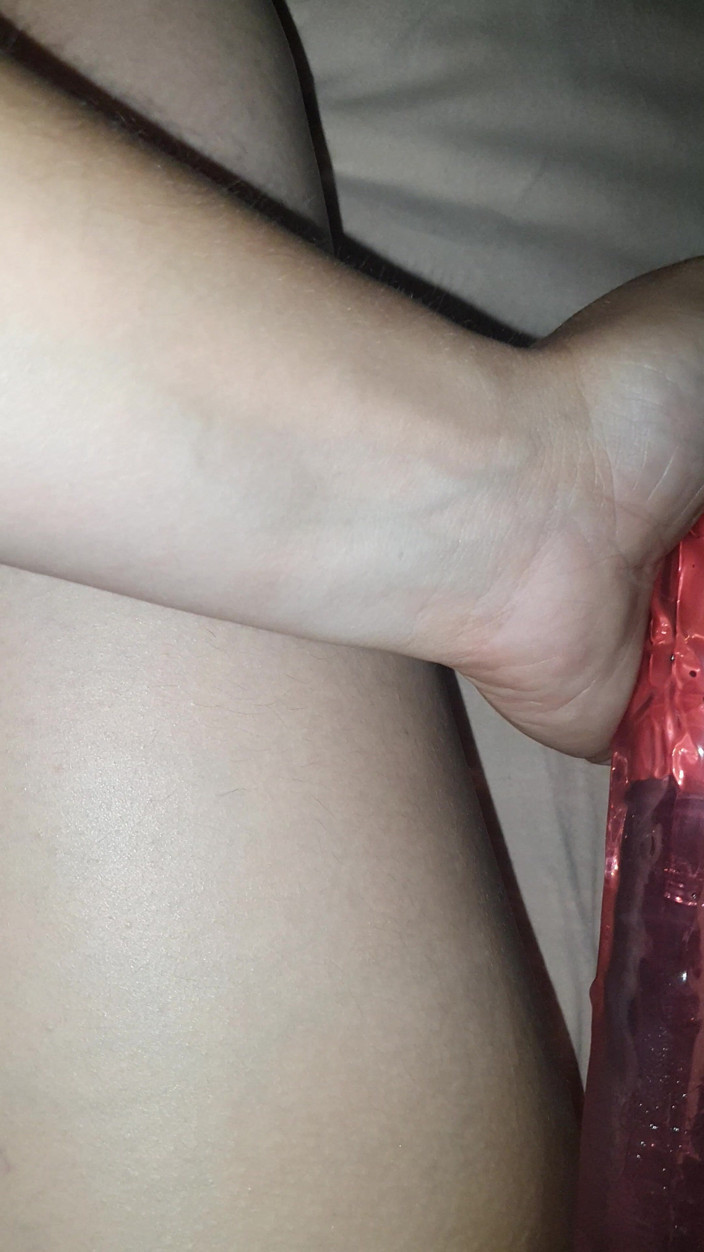 A-Cup_Adventuresher: Long Dildo