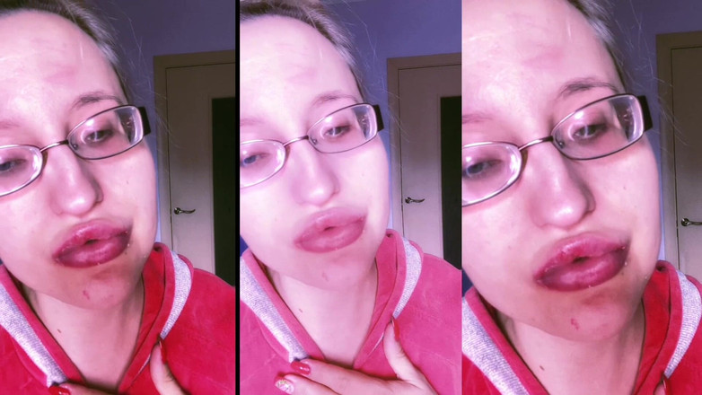 FinDom Goaldigger: Asmr rossetto rosso e mini torta mangiata