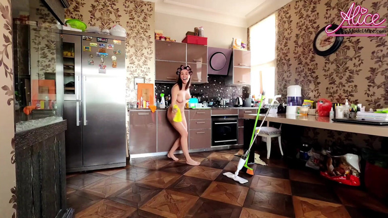 Alice KellyXXX: Sexy wife fun dancing naked while cleaning the house
