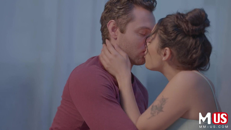 Delphine Films: La porca di una porchea