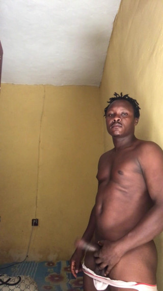 Big Hoss: Coli dan masturbasi