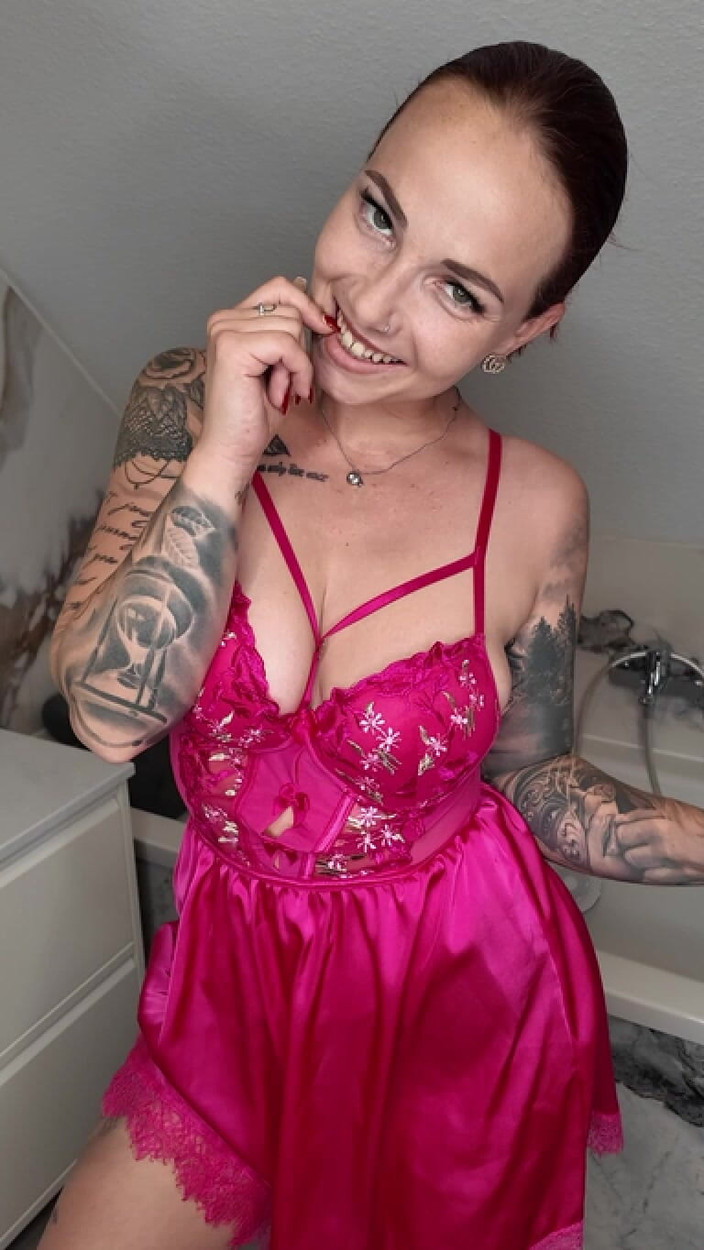 Nina Devil: Chcete vidět všechno, co mám?