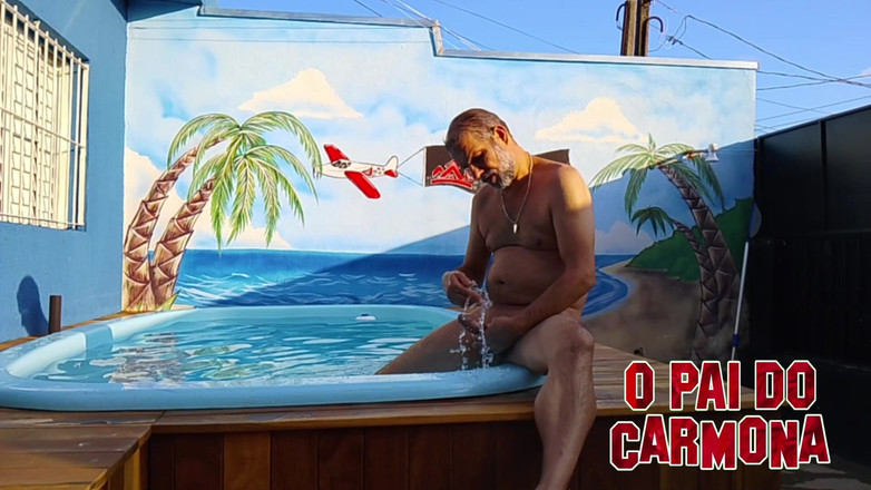 Carmona's father: Opaidocarmona, havuzda bir poposunu sevmek istiyor