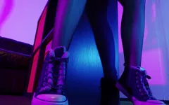 Vi Masturbating