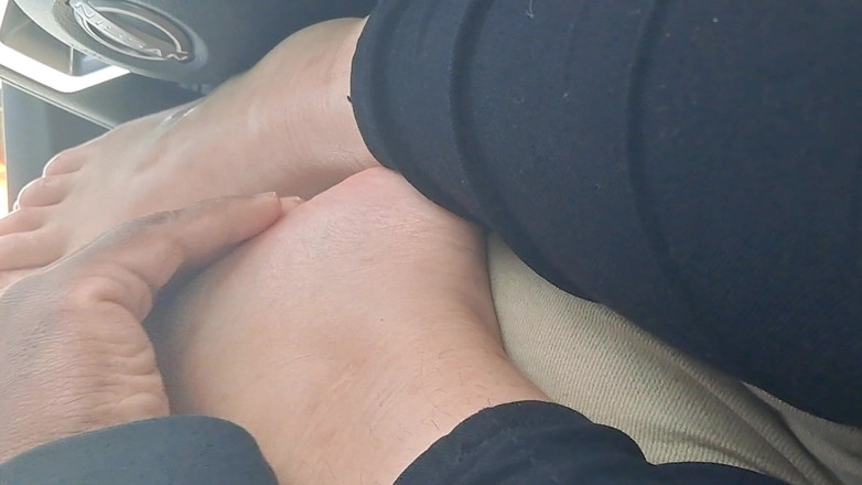 Foot Patrol: 내 Miistical_soles 빨기