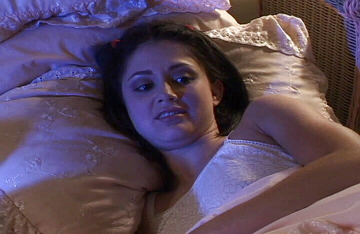 Perfect Porno: Due belle compagne di classe con corpo magro con dei...