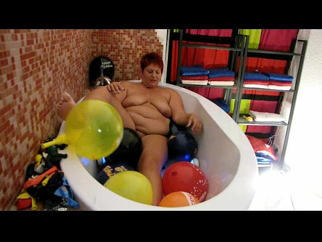 Anna Devot: Annadevot - ballon nu