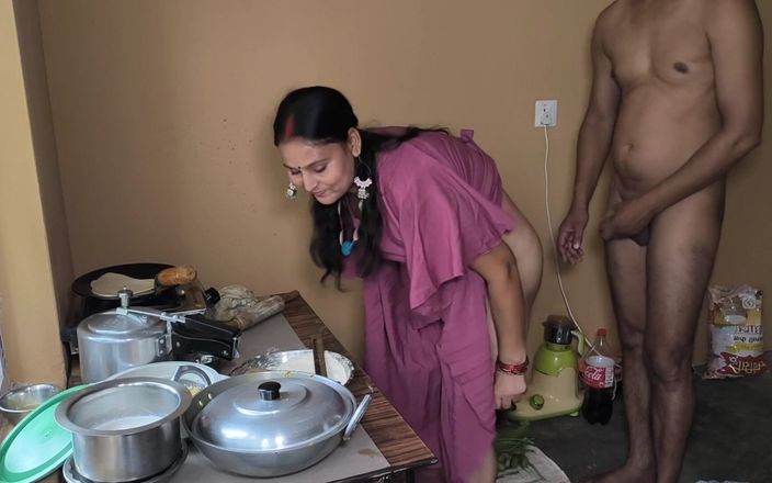 Desi chudai hub: Con trai kế đụ mẹ kế hứng tình kiểu chó