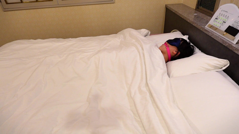 ushirosugatanomiki: Übernachten Sie mit Fessel und Vibrator