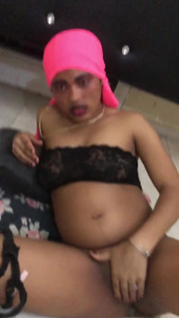 흑인 대물 자지에게 따먹히는 거유 밀프