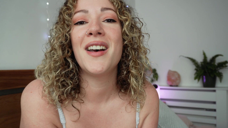 Sasha Curves: Współlokator z college'u jest burping queen