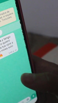Azgın üvey anne güçlendirici veriyor - İspanyol pornosu