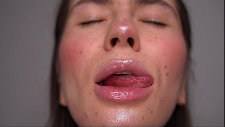 Rarible Diamond: Asmr Kiss Me