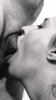 Auf seinen knien erstaunlich! Bester blowjob, der je gesehen wurde, schmutzig, schlampig