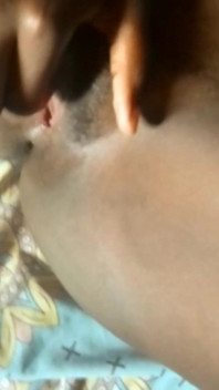 Young Ugandan Girl Masturbating Herself Part 2