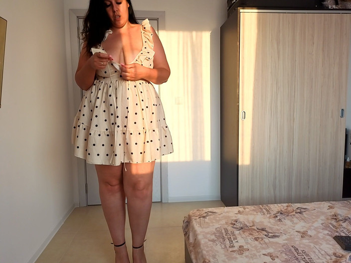 Young_strawberry: Stemommy é vestido como uma puta e quer sair assim