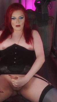 Lubricada travesti polla