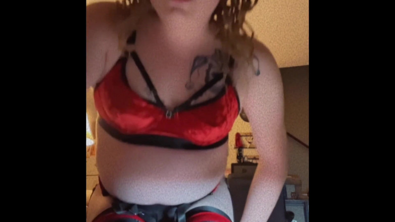 Grey goddess studios: Vista frontal