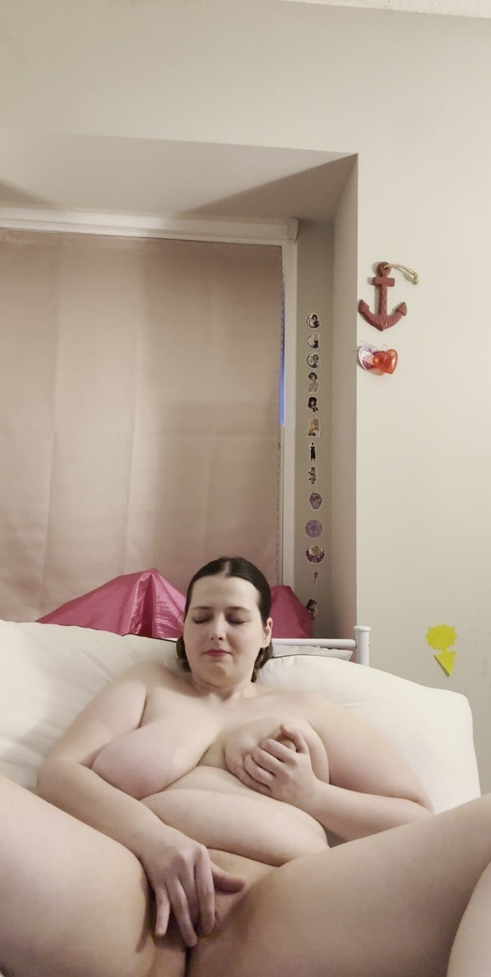 MissChrystalline: Regency Cosplay Onani