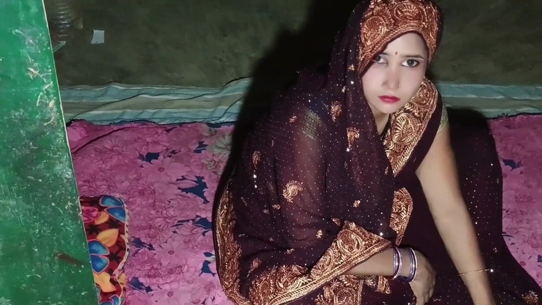 Renudbf: Une bhabhi indienne sexy baise avec son copain