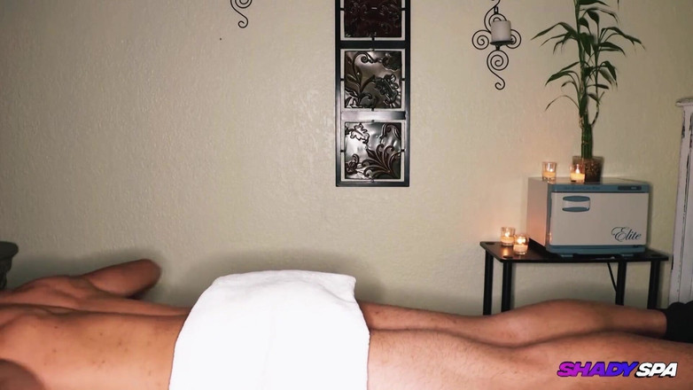 Shady Spa: Shady spa - annalena reno terapista massaggio del tessuto profondo 