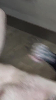 Prinzessin nikki pisst mit tatjana auf einen verlierer
