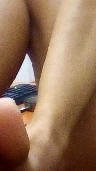 Stepsister Allowed Me to Please Myself with Her Feet