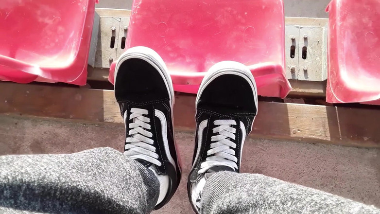 jerkofflover: Saya memamerkan sepatu Vans saya, kompilasi yang terbaik dengan Vans