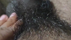 Hot Chilli 2025: Hombre simple tratando de polla dura en la habitación