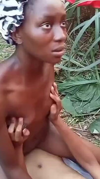 Bini Panas Anambra Baru Dengan Tetek Kecil Dikongkek Jujuman