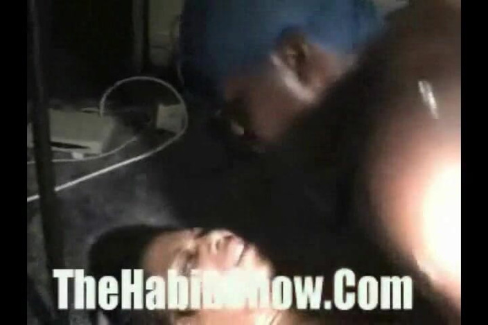 The Habib Show: Dloc, leche cachonda follando culo gordo en gangbang, video completo