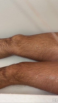 Sin manos, sin coño, sin culo, orgasmo de chorro de agua y fuerte manos libres gimiendo y sacudiendo el cuerpo - John Delove