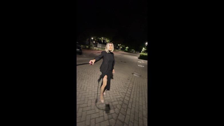 Loreleyadd: Sissy Walks Outdoors in Her Sexy Outfit
